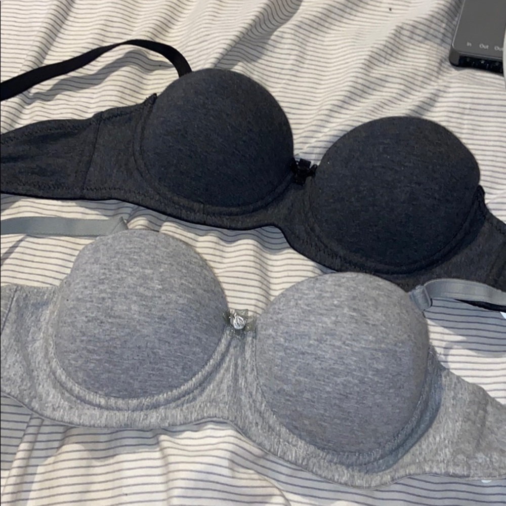 2 Small bras
